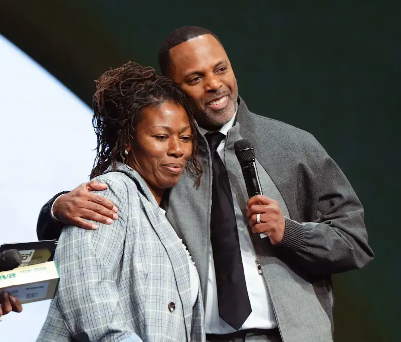 6612_21_ProjectJubilee_ElijahSmith (1)